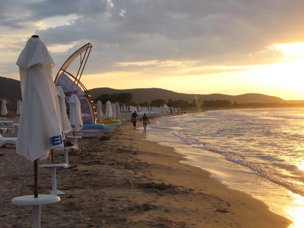 拉古娜岛海滩度假酒店及水疗中心 索佐波尔 外观 照片